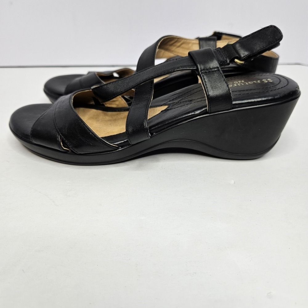 Naturalizer N5 Comfort Women's Sandals Black Size 8.5 Heel 2" Heel To Toe 9.5"